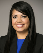 Janet Estrada Headshot